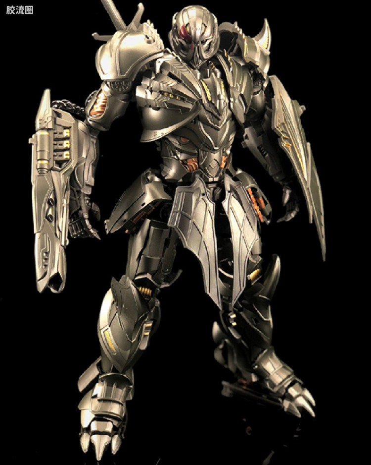 R-03骑士威震天