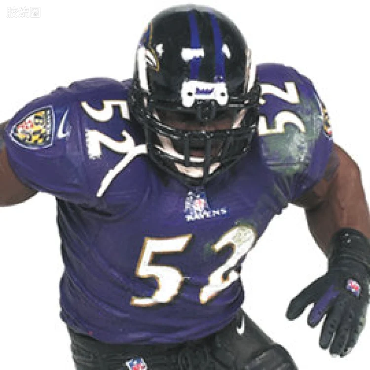 麦克法兰NFL美式足球系列玩具 特别版 RAY LEWIS EXCLUSIVE