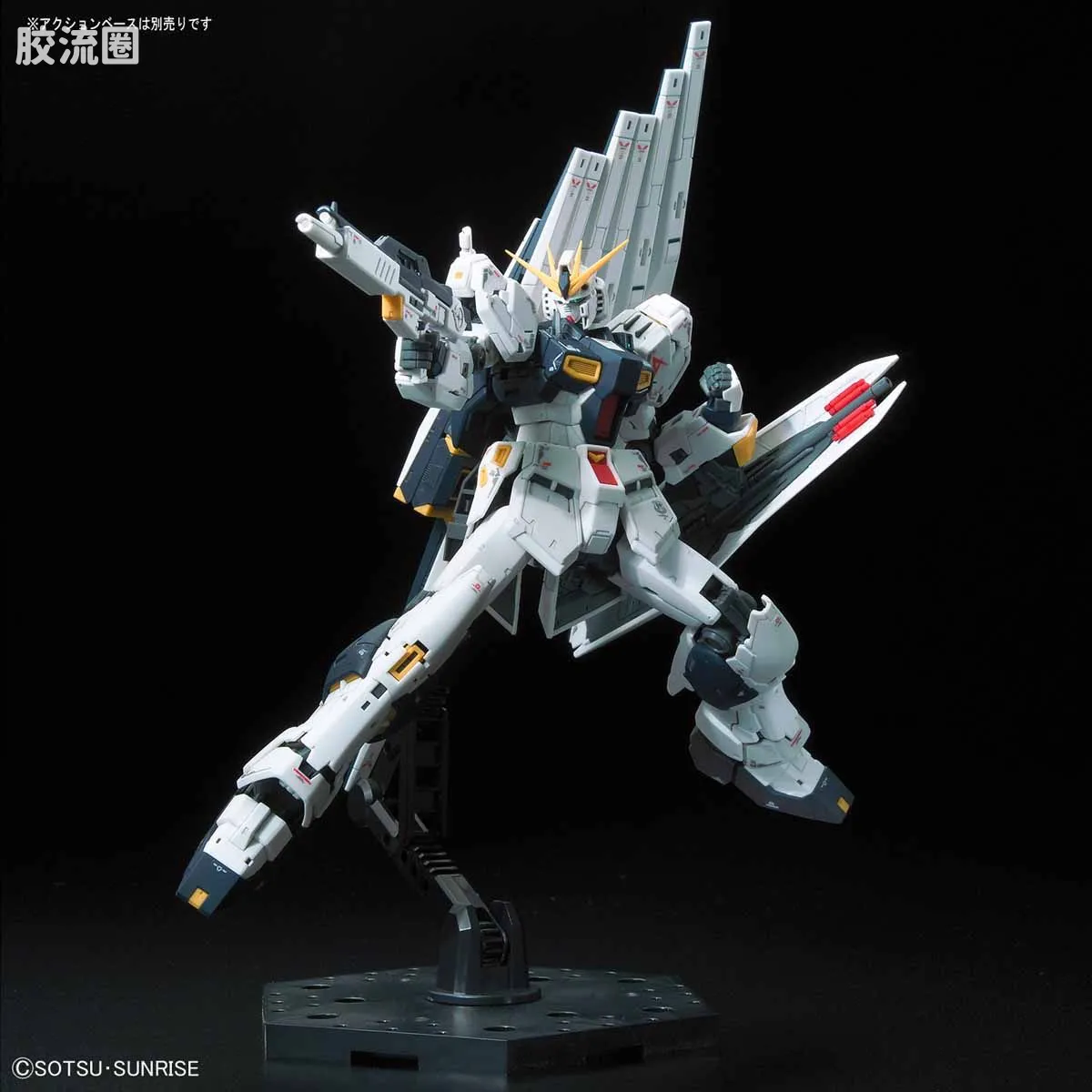 RG 普通版 32 RX-93 ν高达（牛高达） - 图片