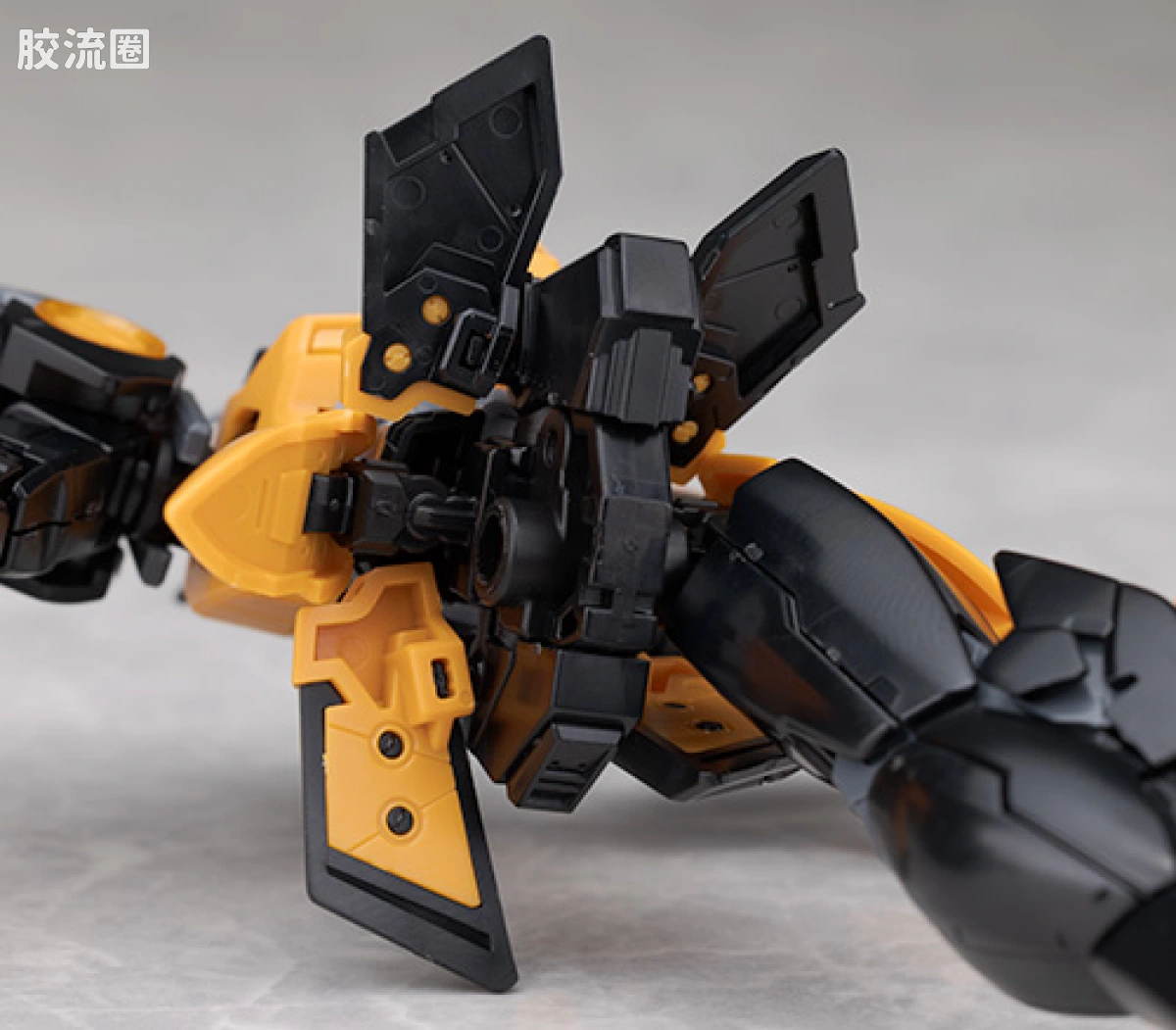 RG 网络限定版 飞翼高达零式EW -APEX LEGENDS(TM) 瓦尔基里Ver.- - 图片
