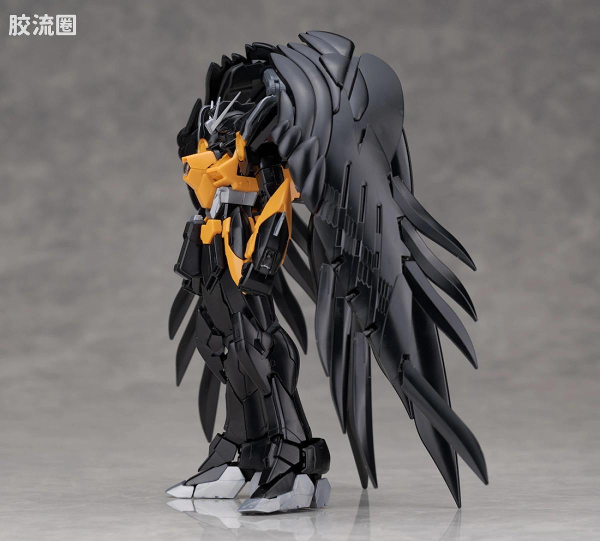 RG 网络限定版 飞翼高达零式EW -APEX LEGENDS(TM) 瓦尔基里Ver.- - 图片