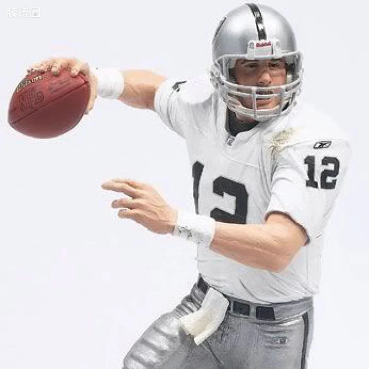 麦克法兰NFL美式足球系列玩具 第6代 RICH GANNON