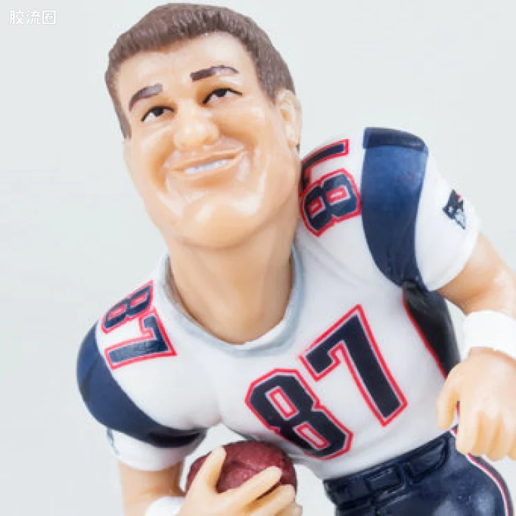 麦克法兰NFL美式足球系列玩具 Small Pros Series 2 ROB GRONKOWSKI