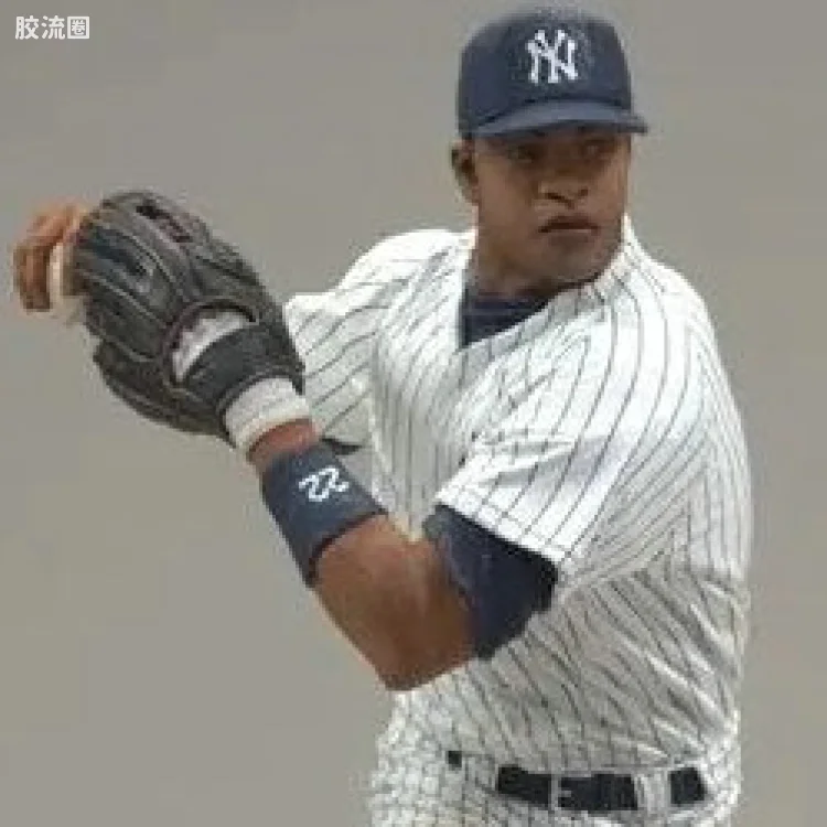 麦克法兰MLB棒球系列玩具 第17代 ROBINSON CANO
