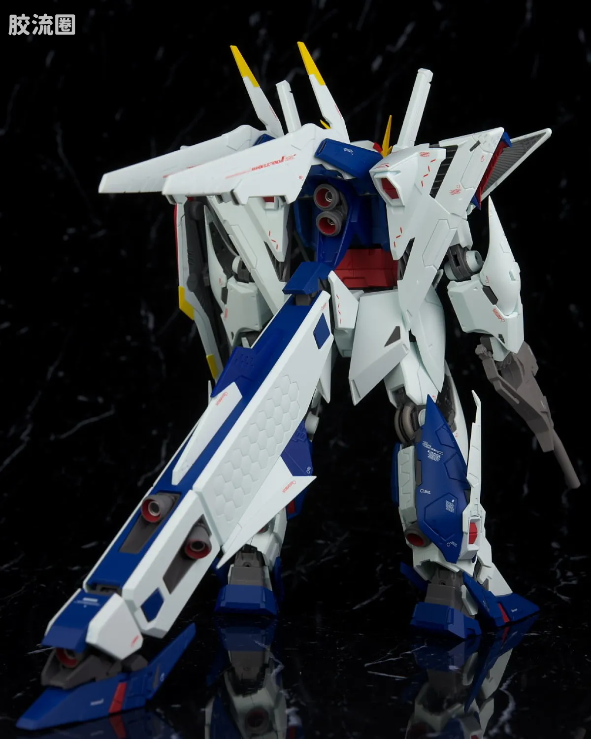 ROBOT魂 Ka signature RX-105 Ξ 高达 导弹吊舱装备 Marking Plus Ver. - 图片