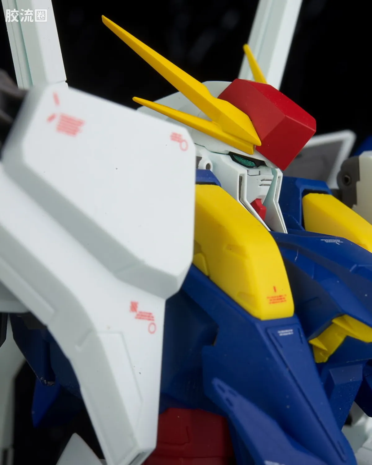 ROBOT魂 Ka signature RX-105 Ξ 高达 导弹吊舱装备 Marking Plus Ver. - 图片