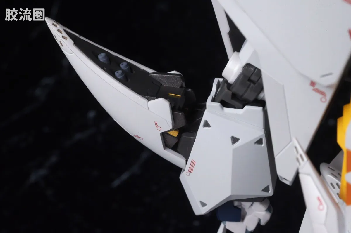 ROBOT魂 Ka signature RX-105 Ξ高达 (机动战士高达 闪光的哈萨维 喀耳刻的魔女Ver.) - 图片