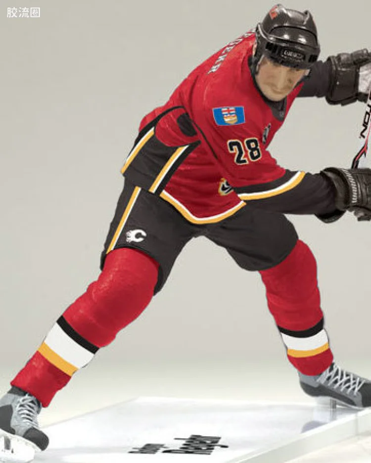 ROBYN REGEHR
