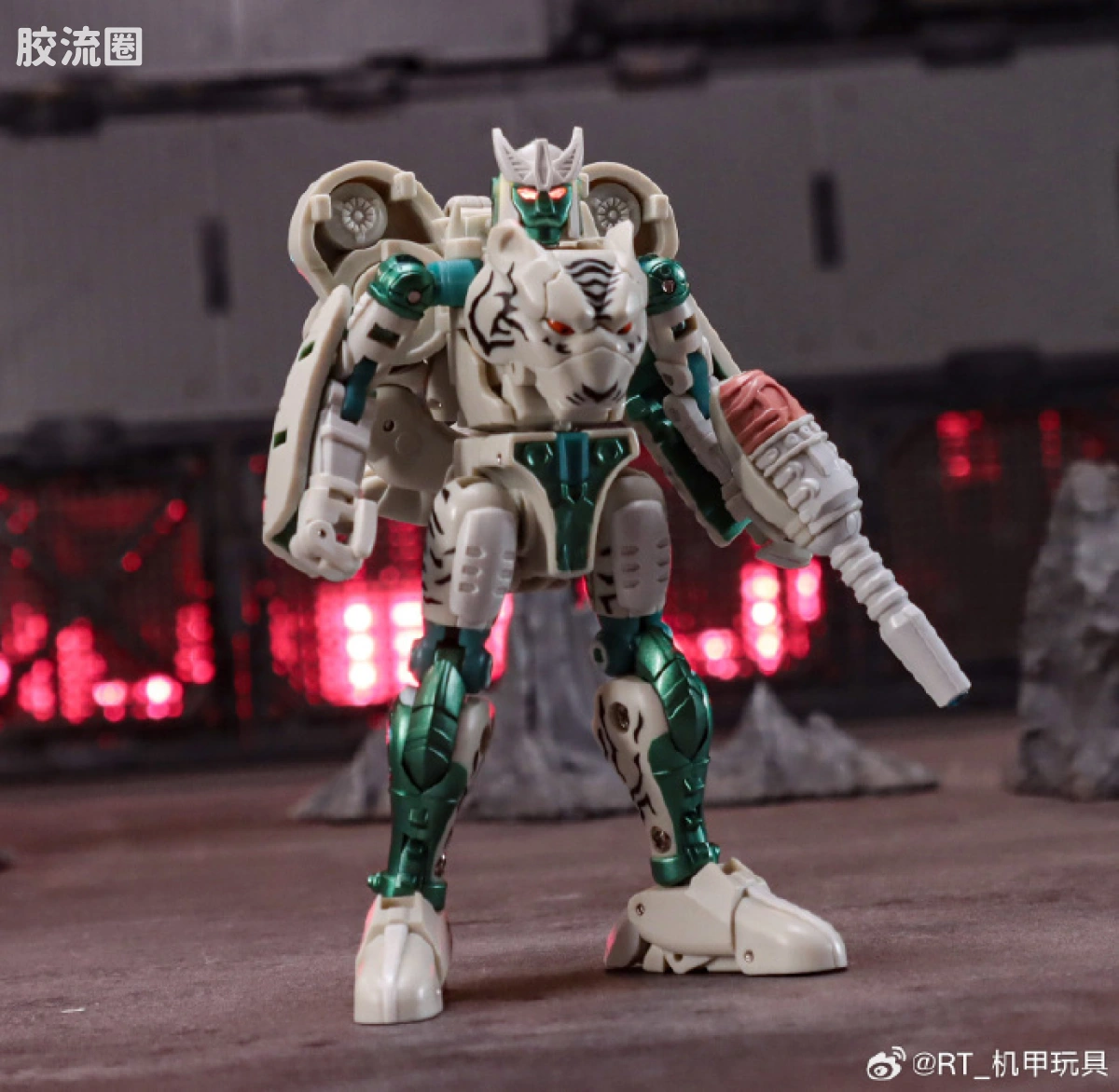 RT-04 ZHOU HU(昼虎)