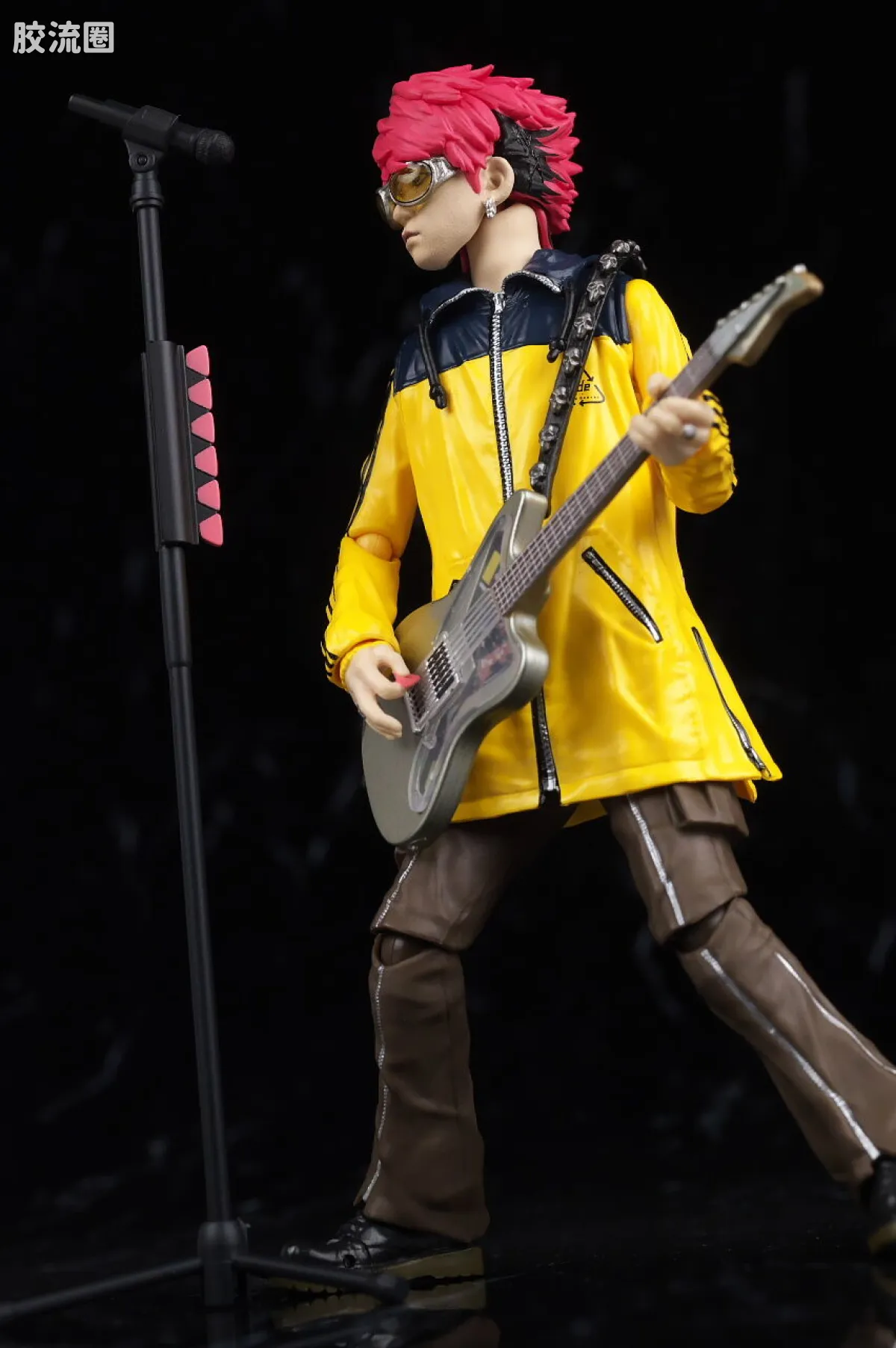 SHF 现实艺人系列 hide -ROCKET DIVE- - 图片