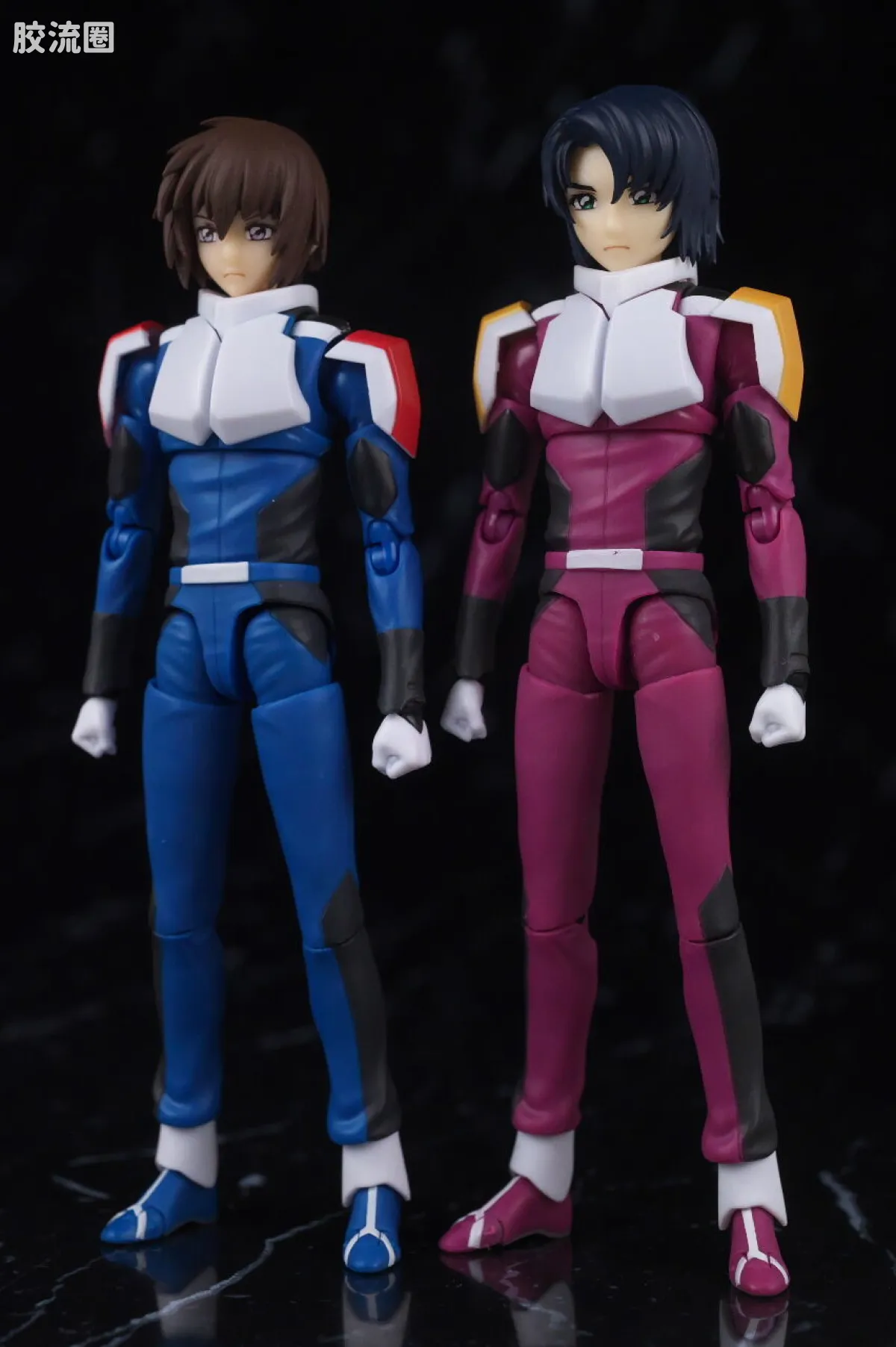SHF 高达系列 阿斯兰·萨拉 (COMPASS驾驶服Ver.) - 图片