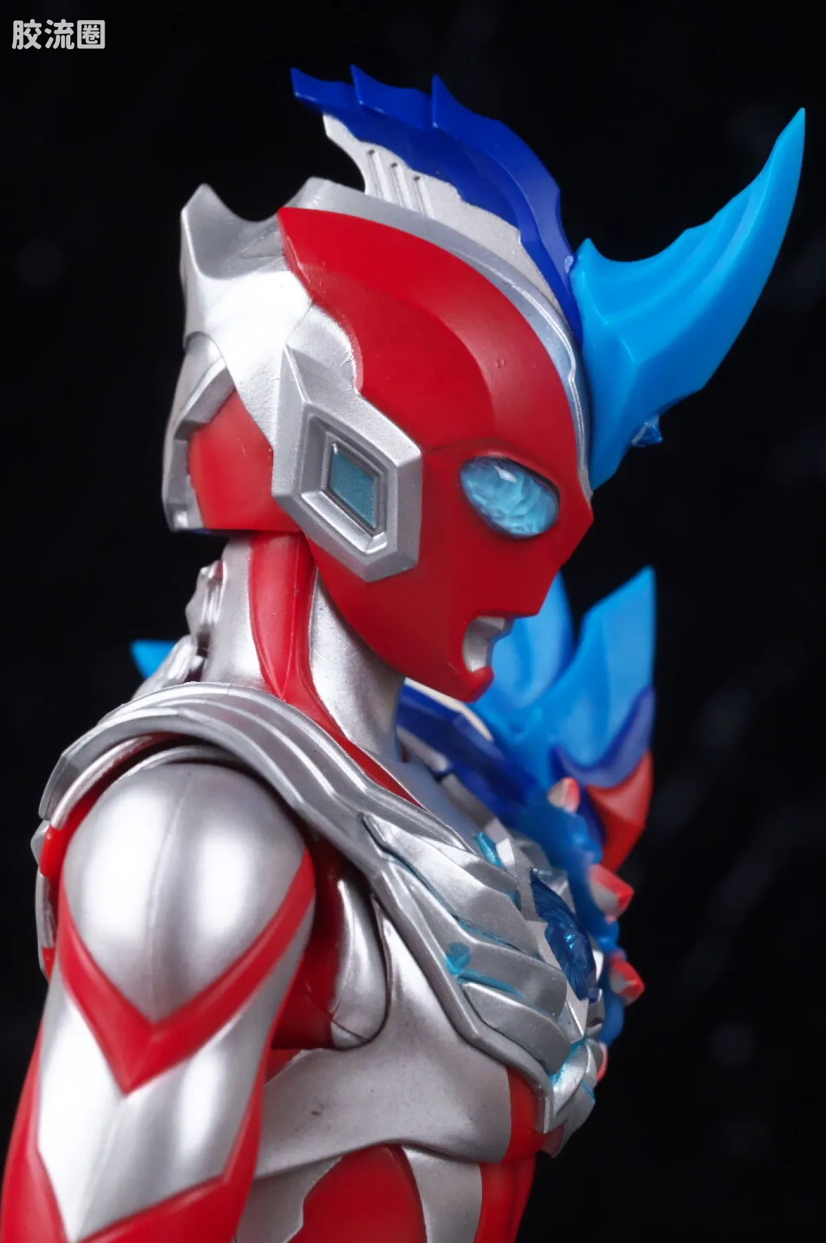 SHF 奥特曼系列 奥美迦奥特曼 青龙装甲 - 图片