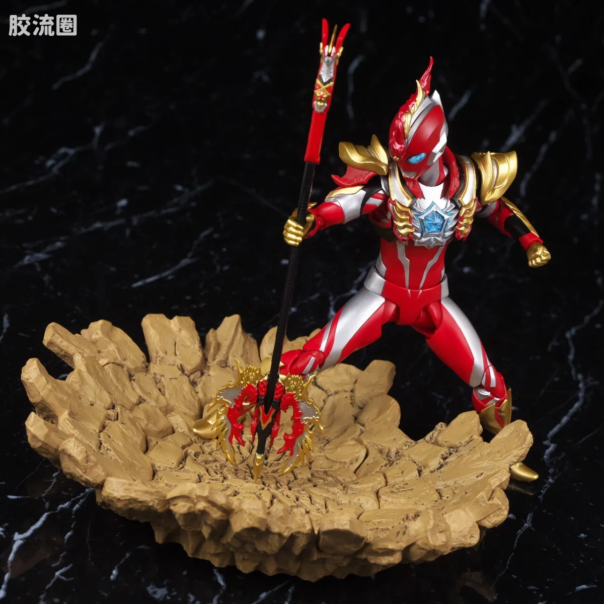 SHF 奥特曼系列 奥美迦奥特曼 朱雀装甲 - 图片