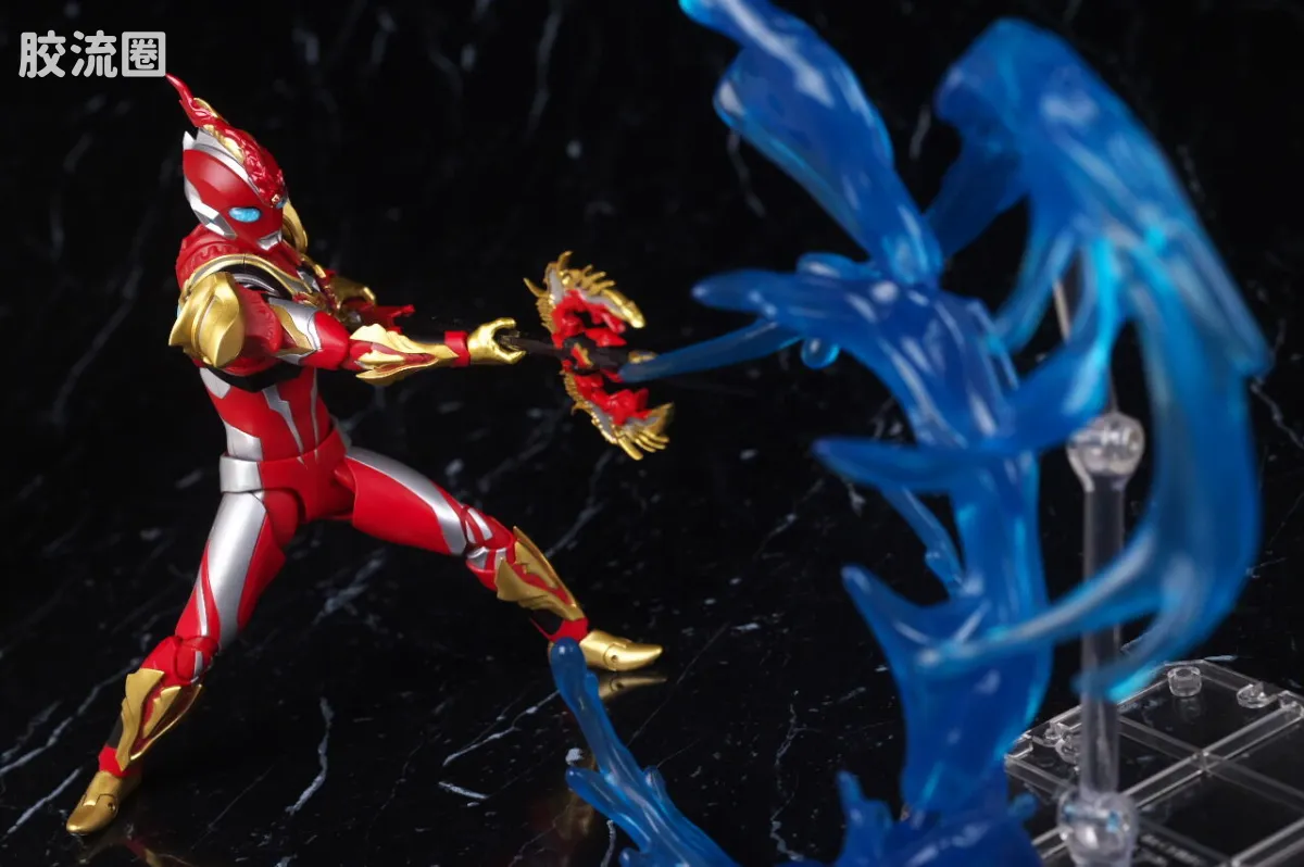 SHF 奥特曼系列 奥美迦奥特曼 朱雀装甲 - 图片