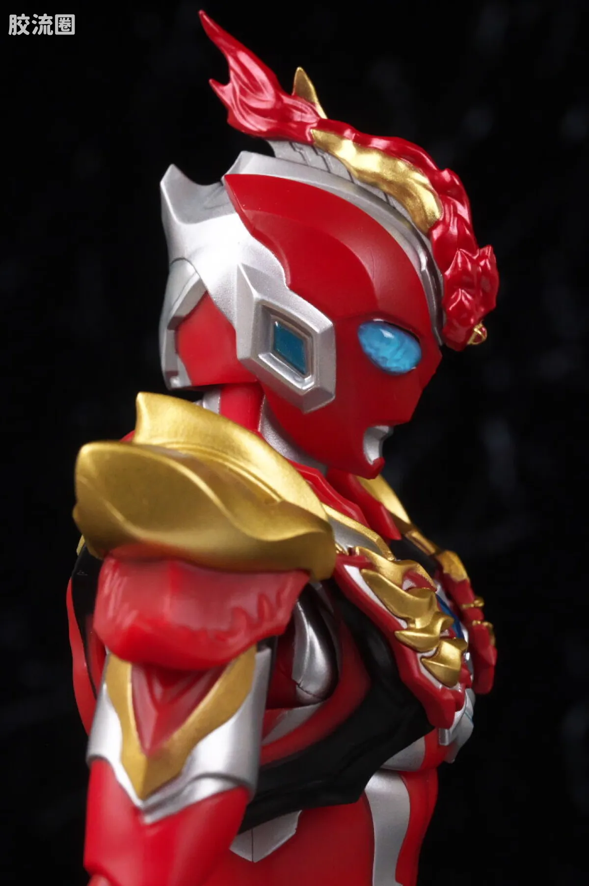 SHF 奥特曼系列 奥美迦奥特曼 朱雀装甲 - 图片