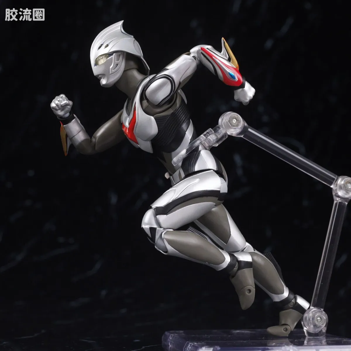 SHF 奥特曼系列 奈克赛斯奥特曼 幼年形态 - 图片