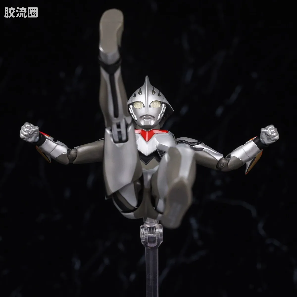 SHF 奥特曼系列 奈克赛斯奥特曼 幼年形态 - 图片