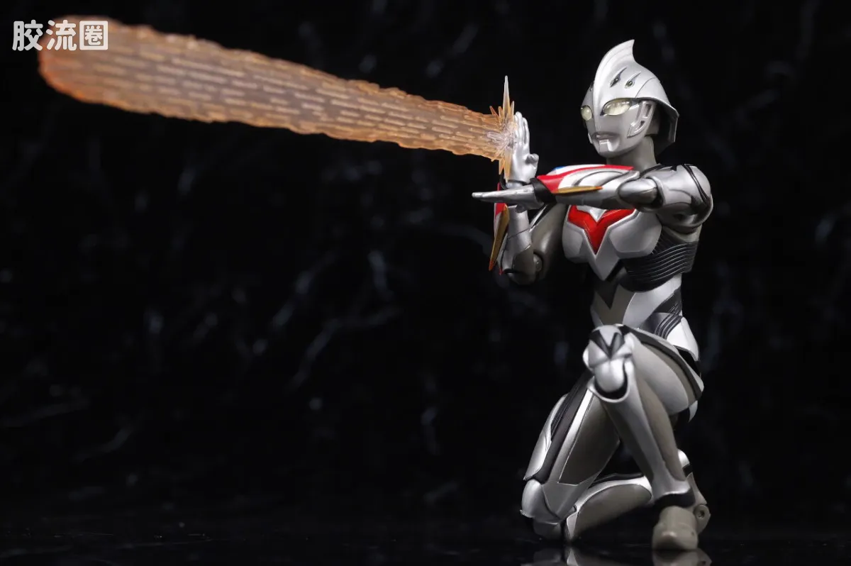 SHF 奥特曼系列 奈克赛斯奥特曼 幼年形态 - 图片