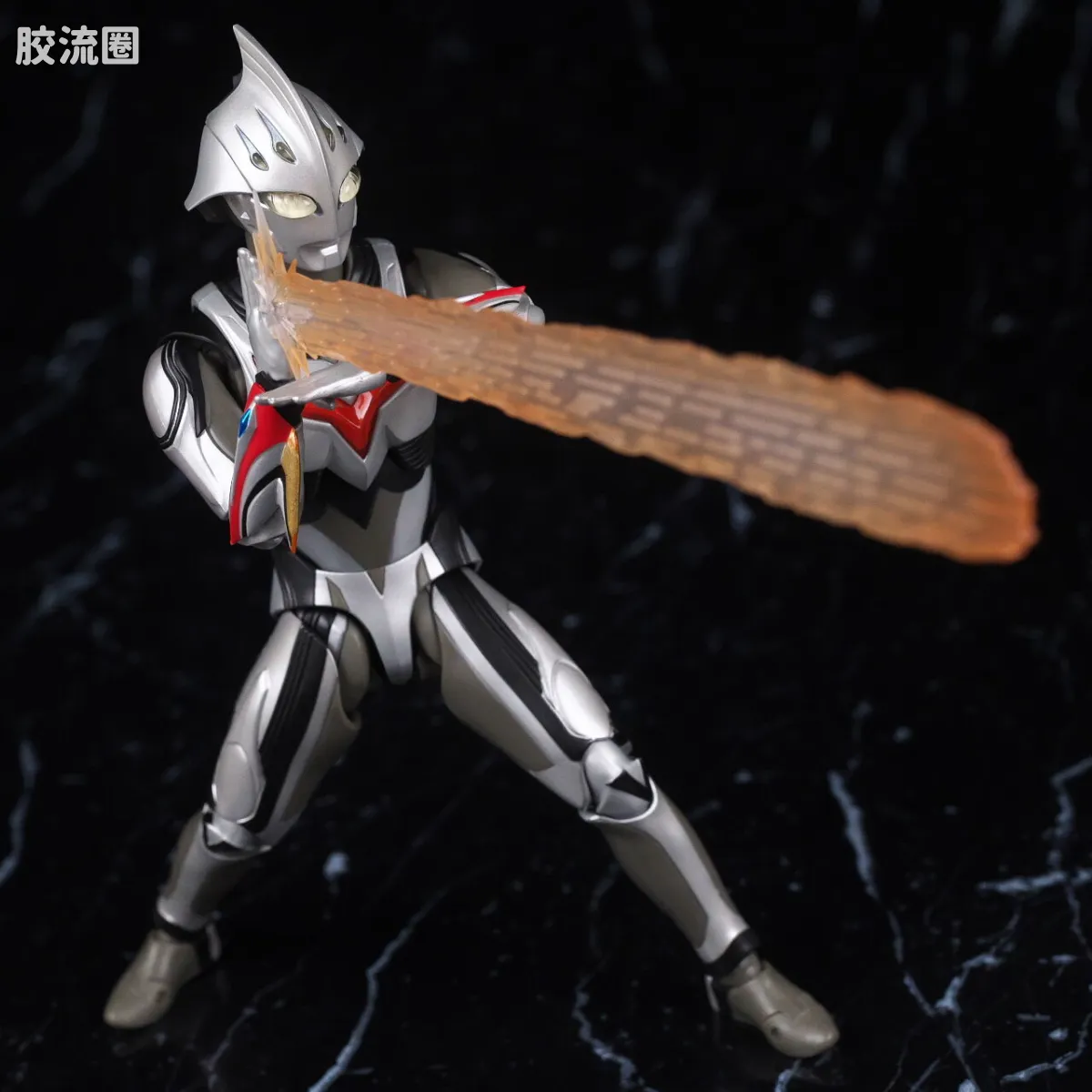 SHF 奥特曼系列 奈克赛斯奥特曼 幼年形态 - 图片