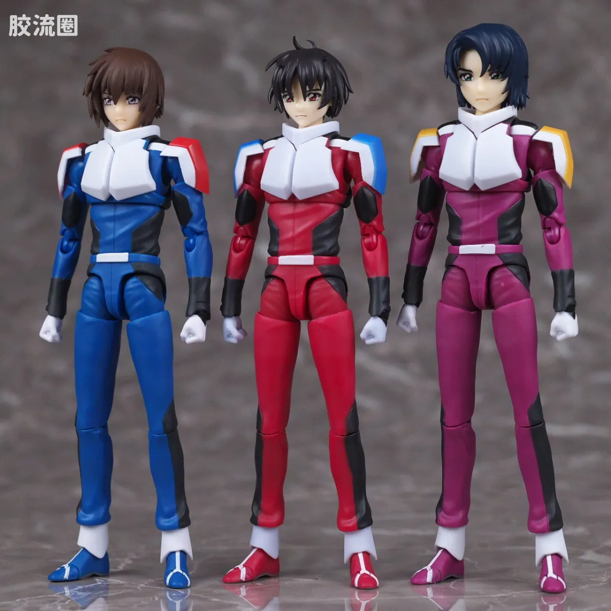 SHF 高达系列 真·飞鸟 (COMPASS驾驶服Ver.) - 图片