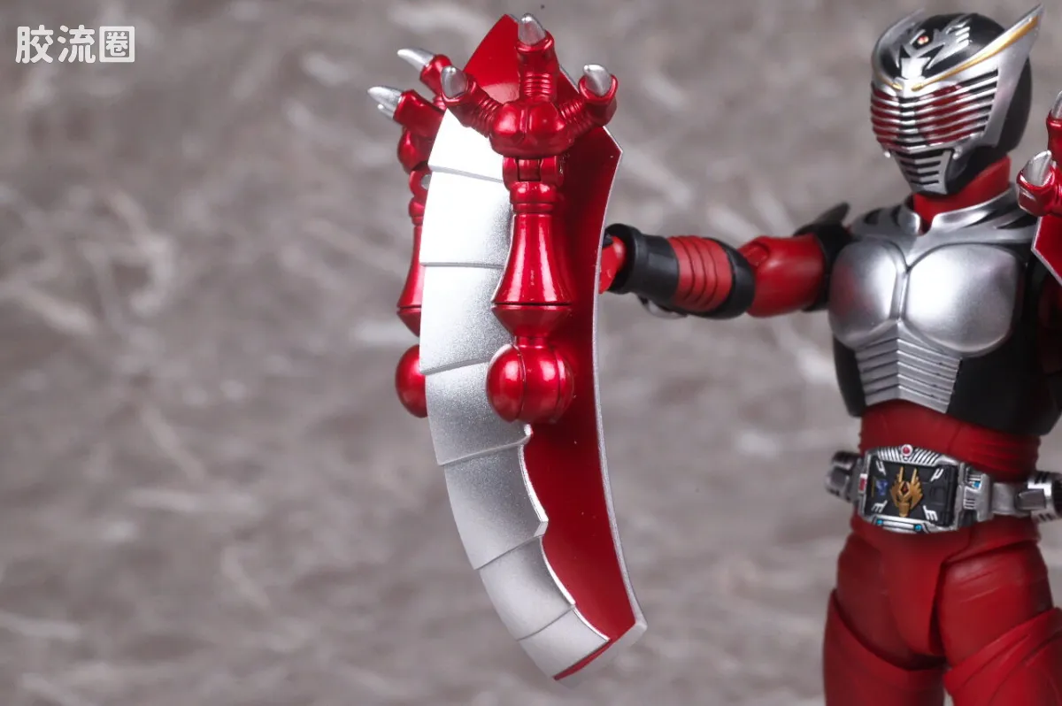SHF 假面骑士限定版 深红之龙/无双龙&假面骑士龙骑扩展配件包 - 图片