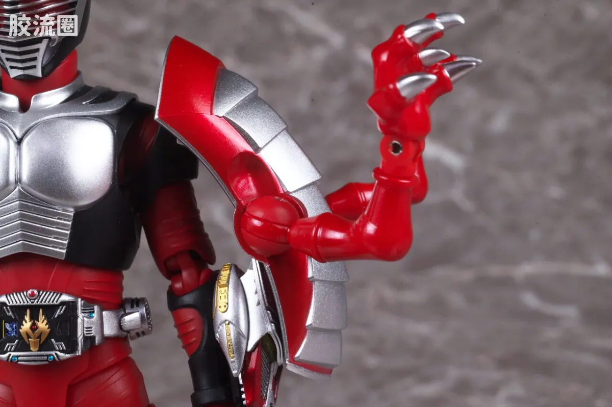 SHF 假面骑士限定版 深红之龙/无双龙&假面骑士龙骑扩展配件包 - 图片