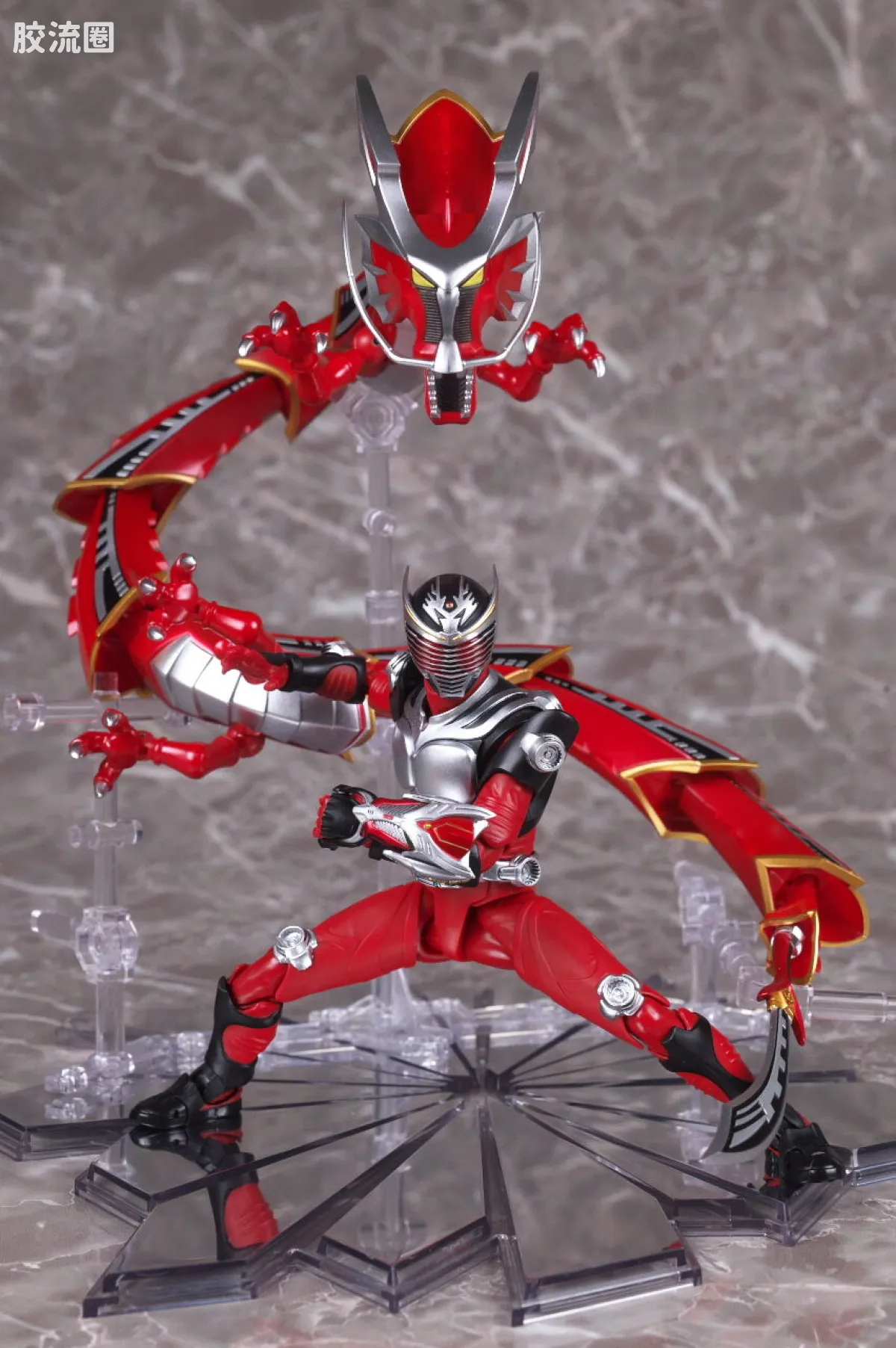 SHF 假面骑士限定版 深红之龙/无双龙&假面骑士龙骑扩展配件包 - 图片