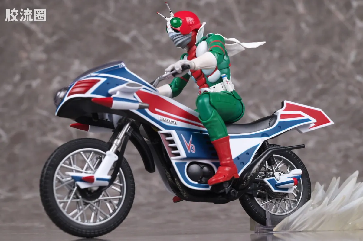 SHF 假面骑士限定版 飓风号 荣光的昭和骑士Edition - 图片