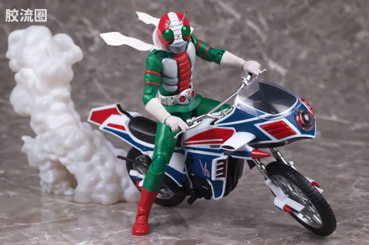 SHF 假面骑士限定版 飓风号 荣光的昭和骑士Edition - 图片