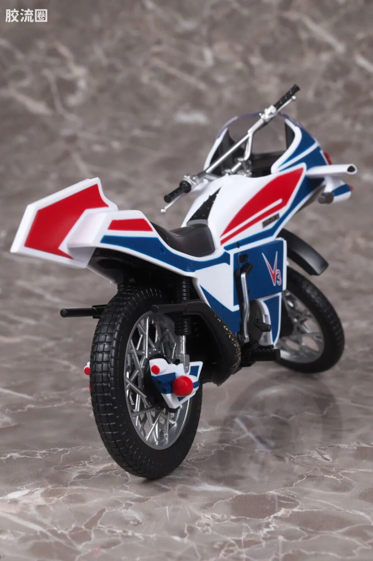 SHF 假面骑士限定版 飓风号 荣光的昭和骑士Edition - 图片