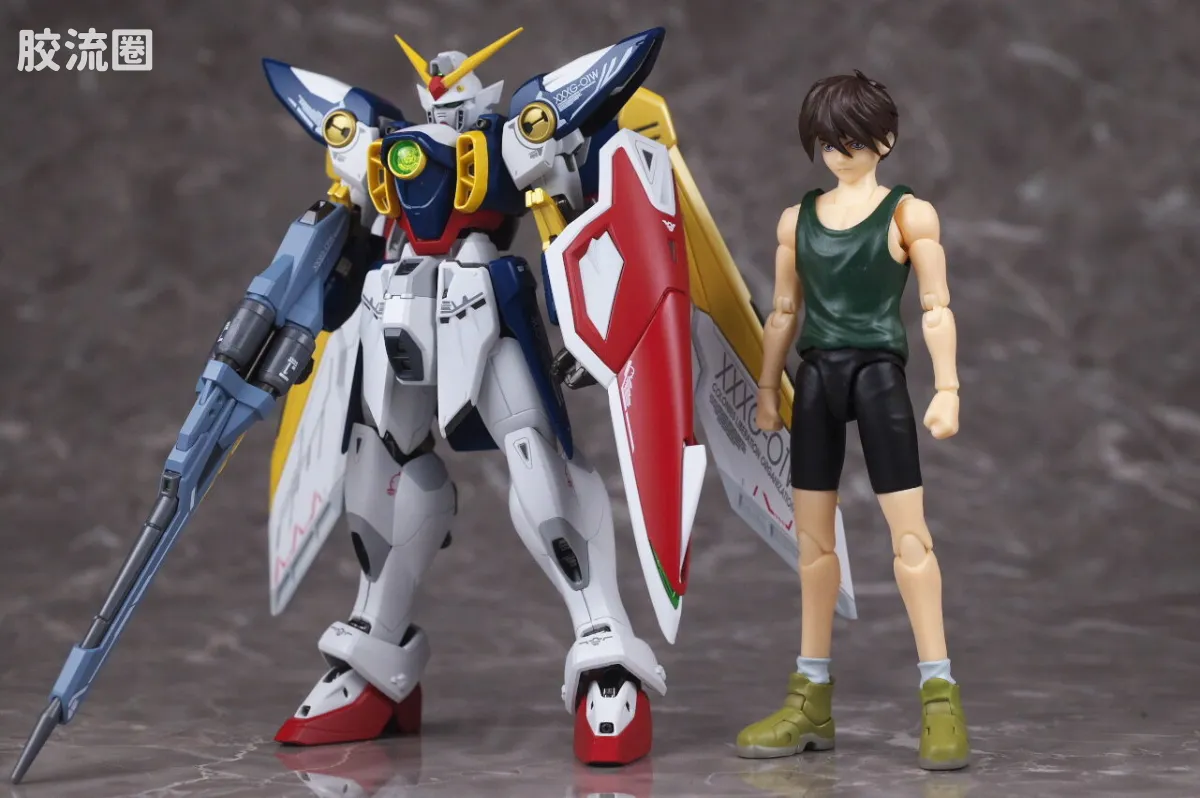 SHF 高达系列 希罗·尤尔 - 图片