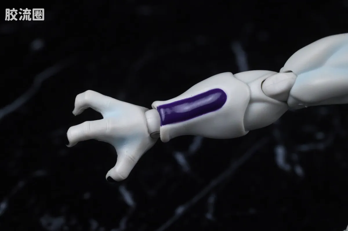 SHF 龙珠系列 弗利萨 第四形态：宇宙的无尽之力 - 图片