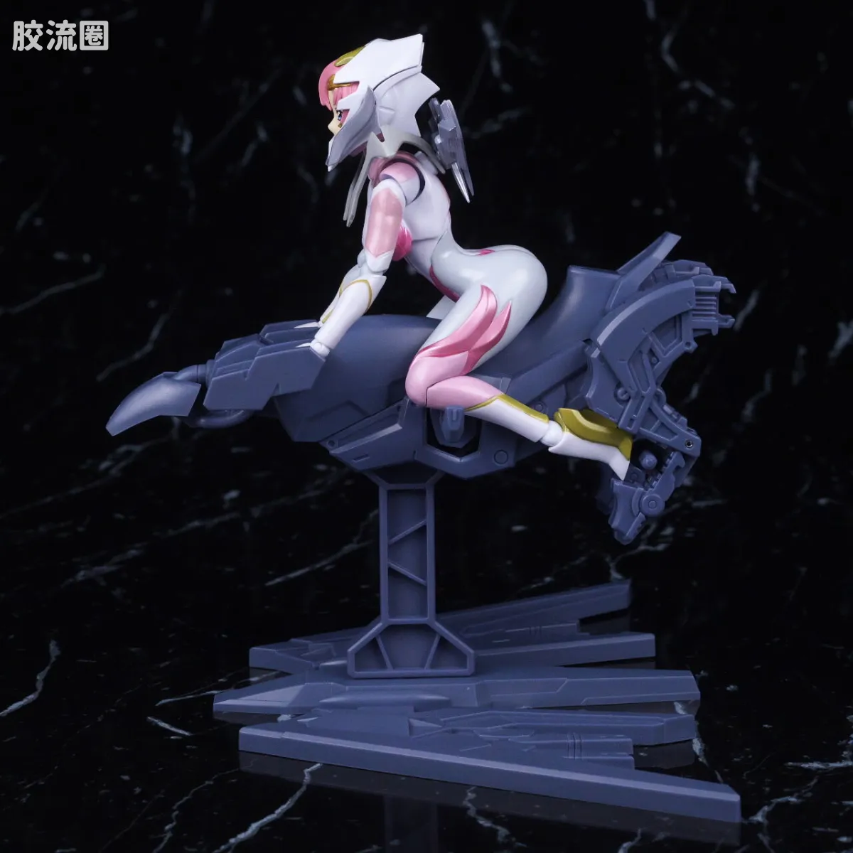 SHF 高达系列 拉克丝·克莱茵 (驾驶服Ver. ) Ride-On再现套装 - 图片