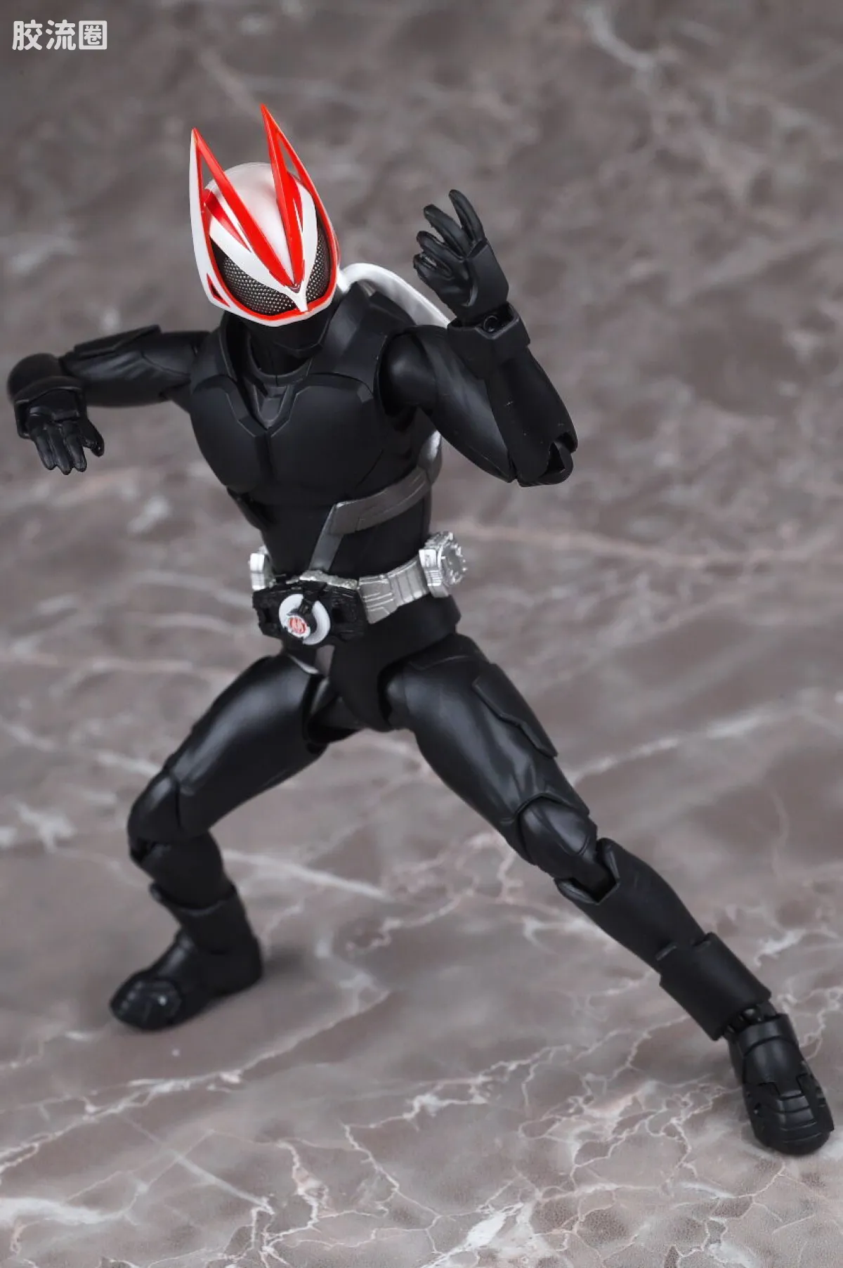 SHF 假面骑士系列 假面骑士Geats/极狐 入场活跃形态 - 图片