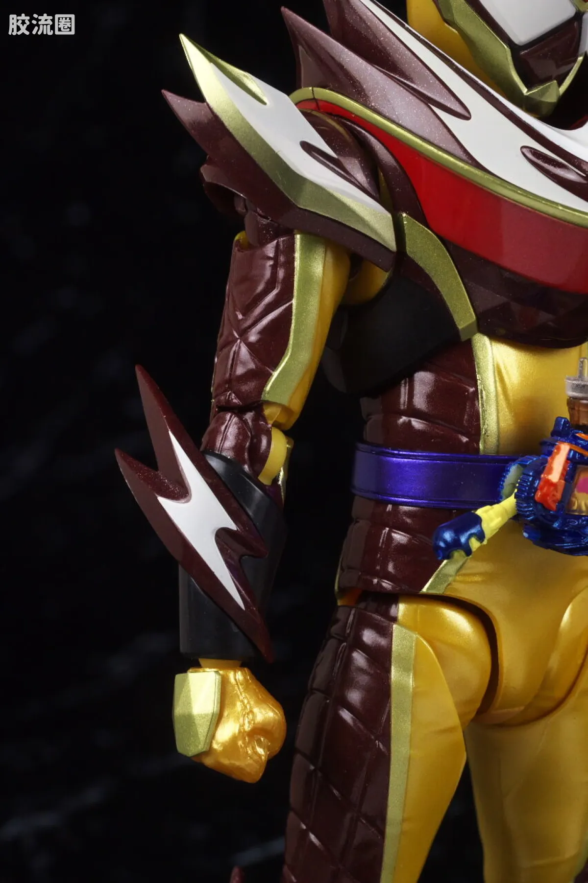 SHF 假面骑士限定版 假面骑士Valen/瓦伦 冰沙特装＆“松脆”效果配件套装 - 图片
