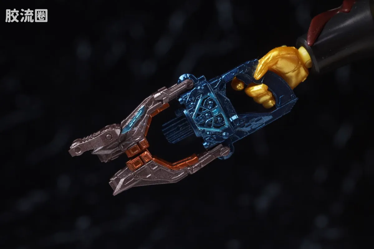 SHF 假面骑士限定版 假面骑士Valen/瓦伦 冰沙特装＆“松脆”效果配件套装 - 图片