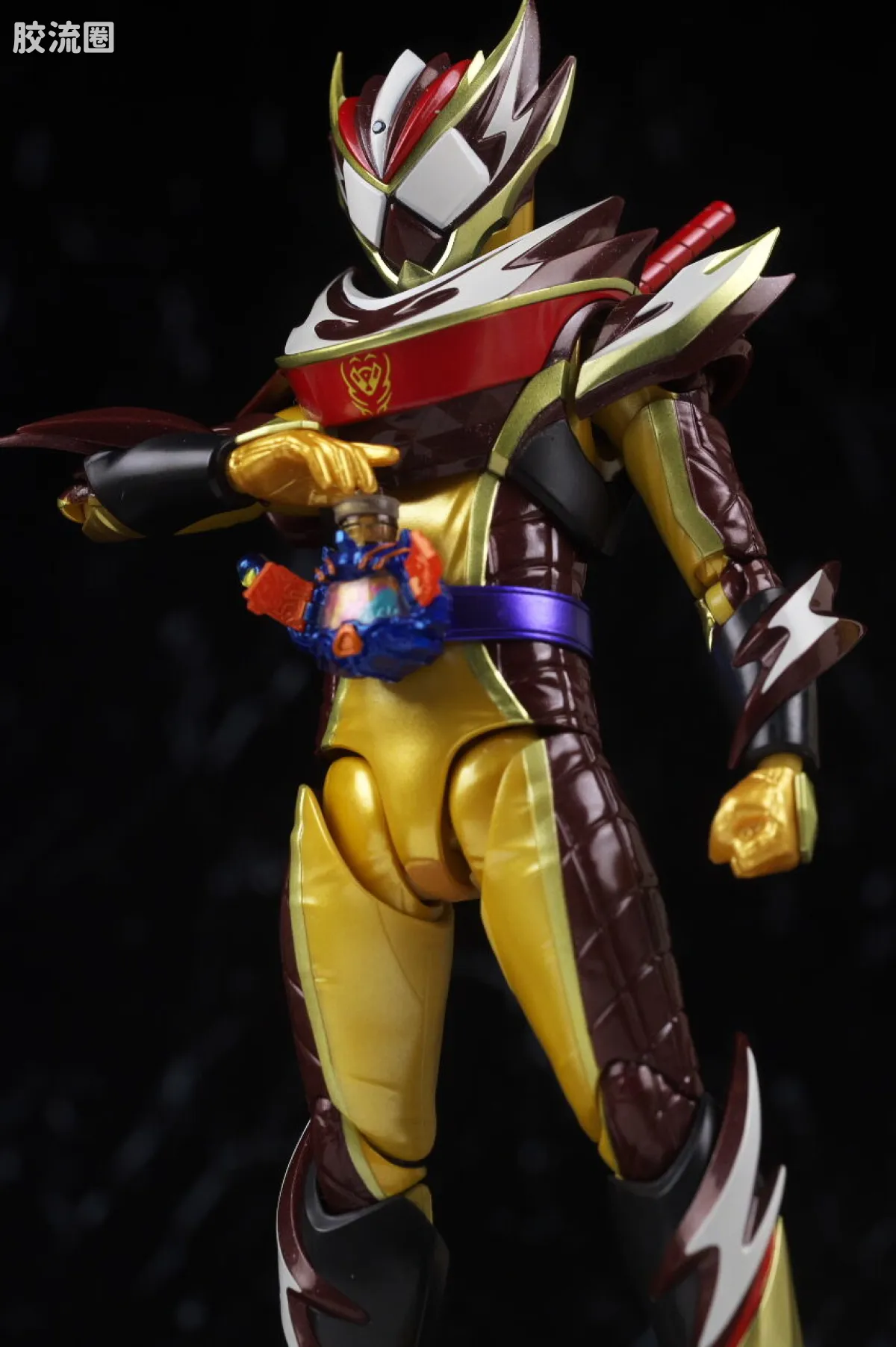SHF 假面骑士限定版 假面骑士Valen/瓦伦 冰沙特装＆“松脆”效果配件套装 - 图片