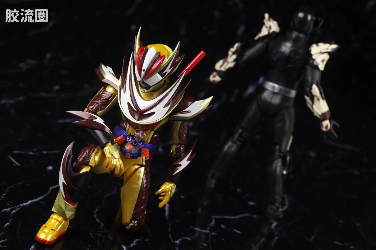 SHF 假面骑士限定版 假面骑士Valen/瓦伦 冰沙特装＆“松脆”效果配件套装 - 图片