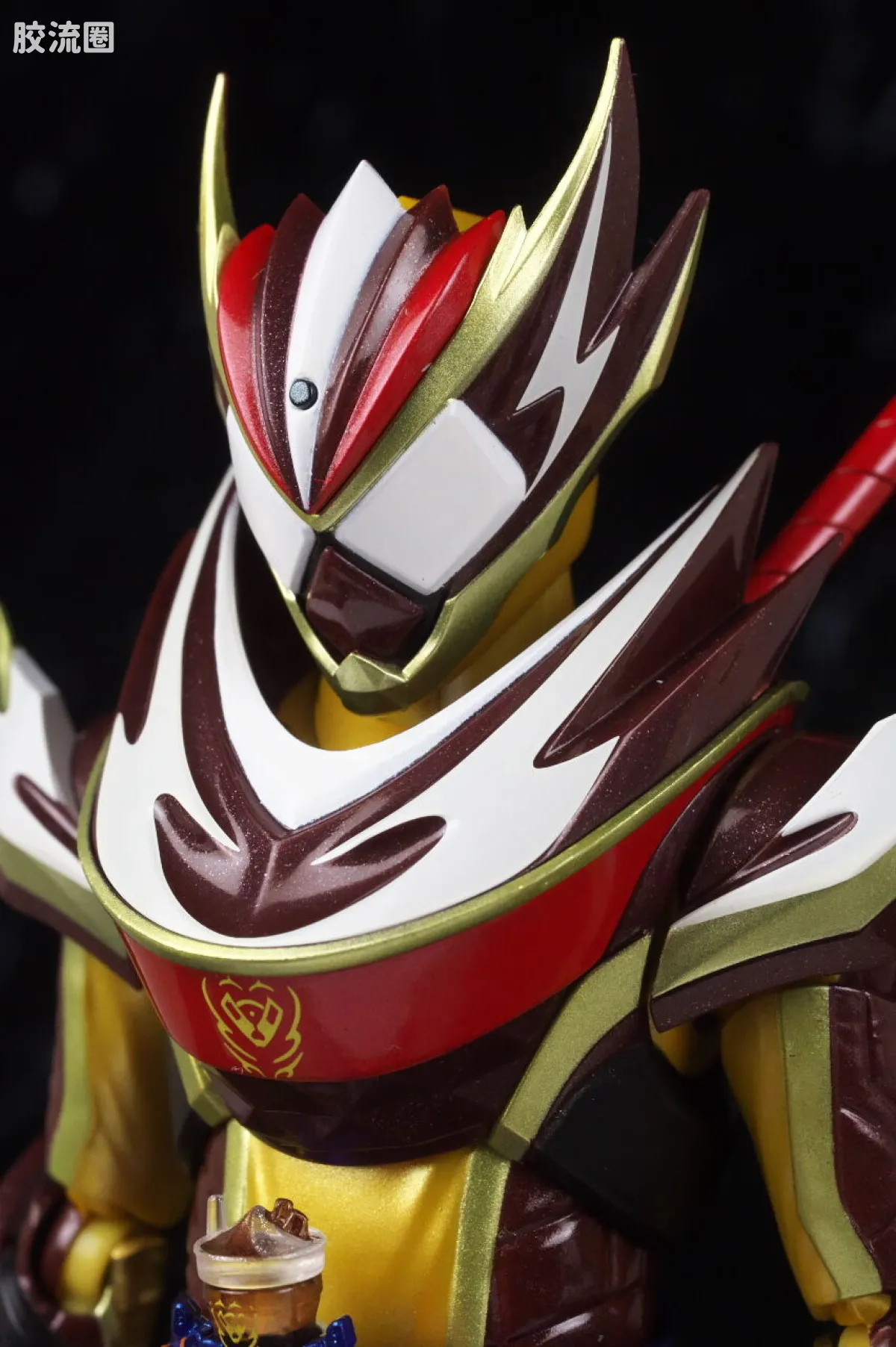 SHF 假面骑士限定版 假面骑士Valen/瓦伦 冰沙特装＆“松脆”效果配件套装 - 图片