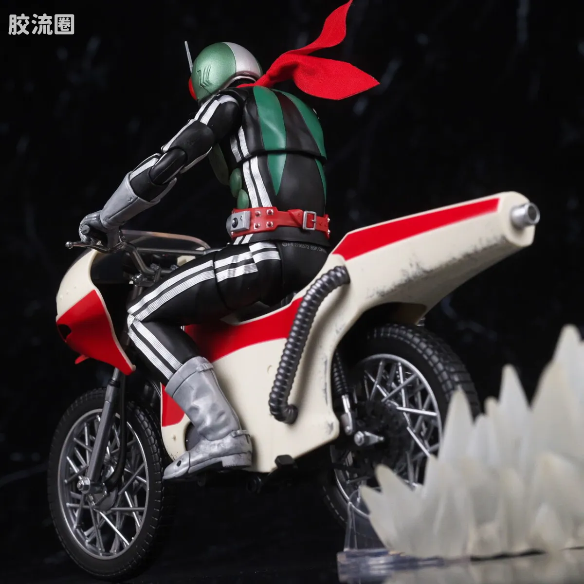 SHF 假面骑士系列 新旋风号 荣耀的昭和骑士Edition - 图片