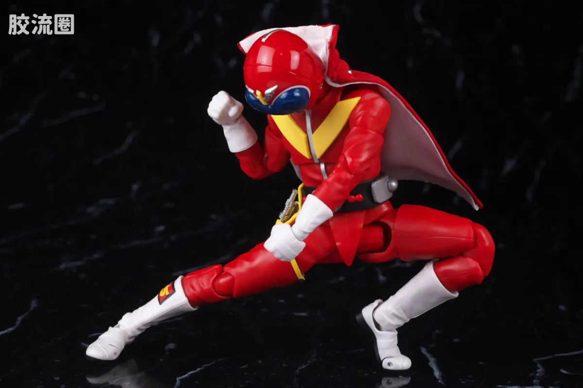 SHF 真骨雕 超级战队系列 秘密战队 赤连者 超级战队50周年纪念Ver. (初回限定地台附属) - 图片