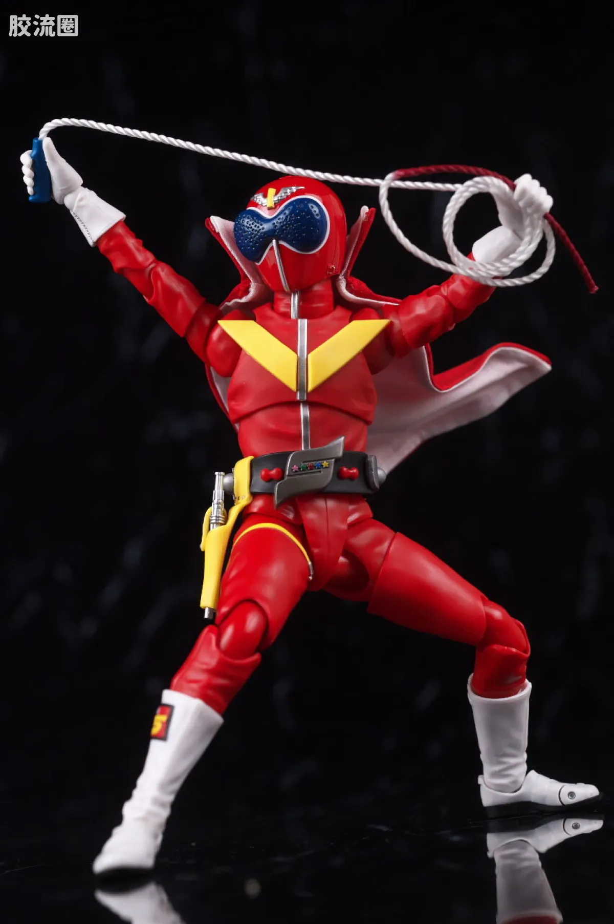SHF 真骨雕 超级战队系列 秘密战队 赤连者 超级战队50周年纪念Ver. (初回限定地台附属) - 图片