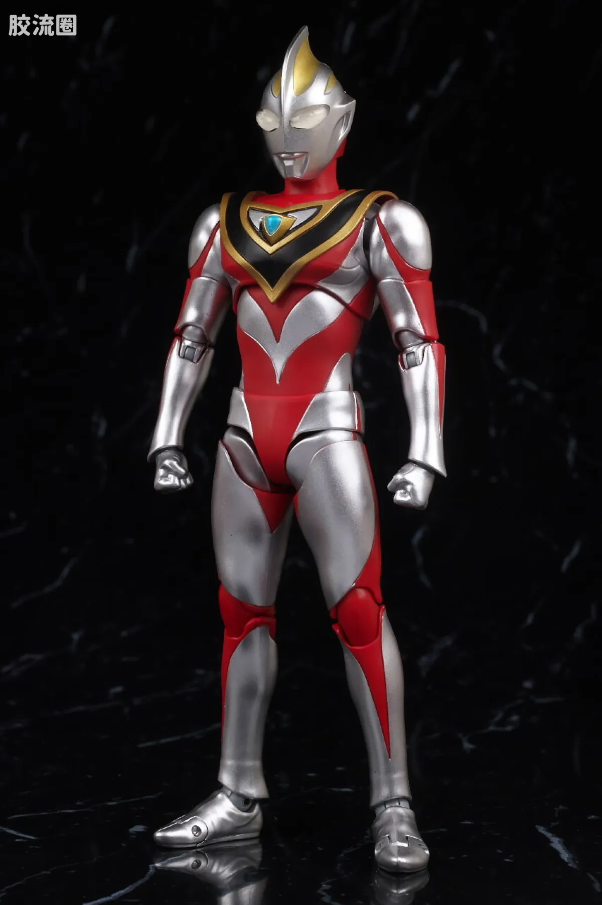SHF 真骨雕奥特曼系列 盖亚奥特曼 V2 - 图片