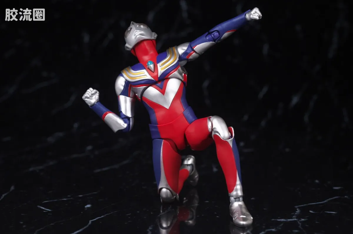 SHF 真骨雕奥特曼系列 迪迦奥特曼 复合型 30周年纪念Edition - 图片