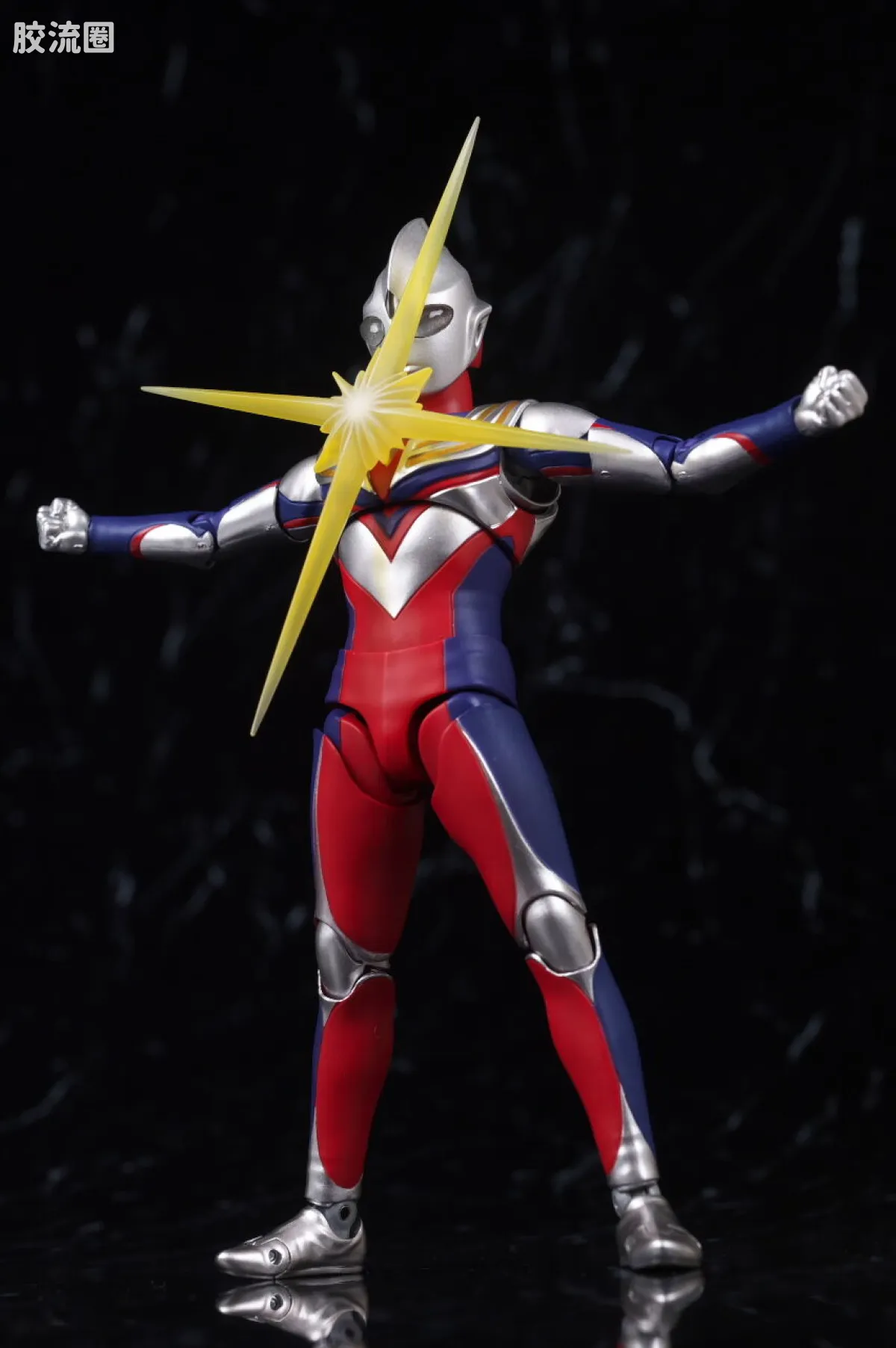 SHF 真骨雕奥特曼系列 迪迦奥特曼 复合型 30周年纪念Edition - 图片