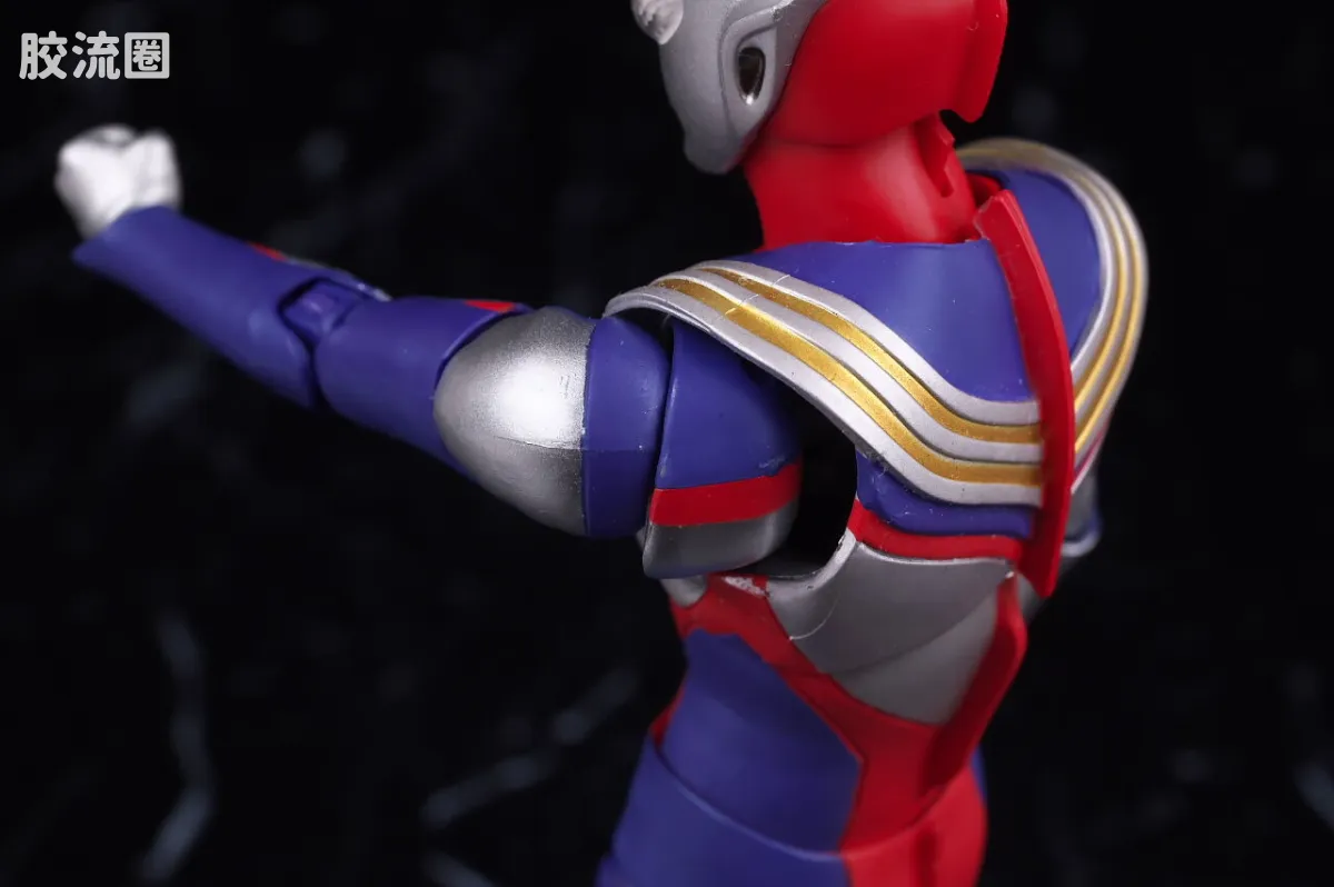 SHF 真骨雕奥特曼系列 迪迦奥特曼 复合型 - 图片