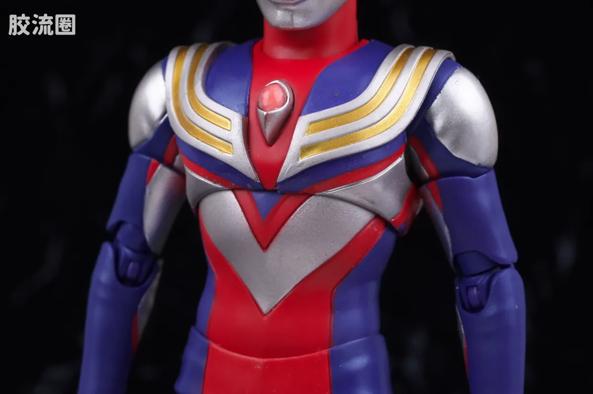 SHF 真骨雕奥特曼系列 迪迦奥特曼 复合型 - 图片