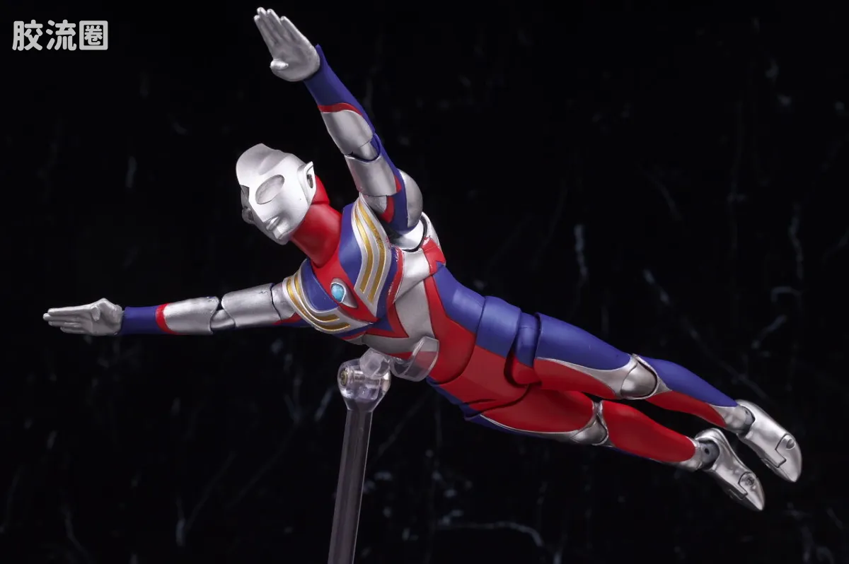 SHF 真骨雕奥特曼系列 迪迦奥特曼 复合型 - 图片