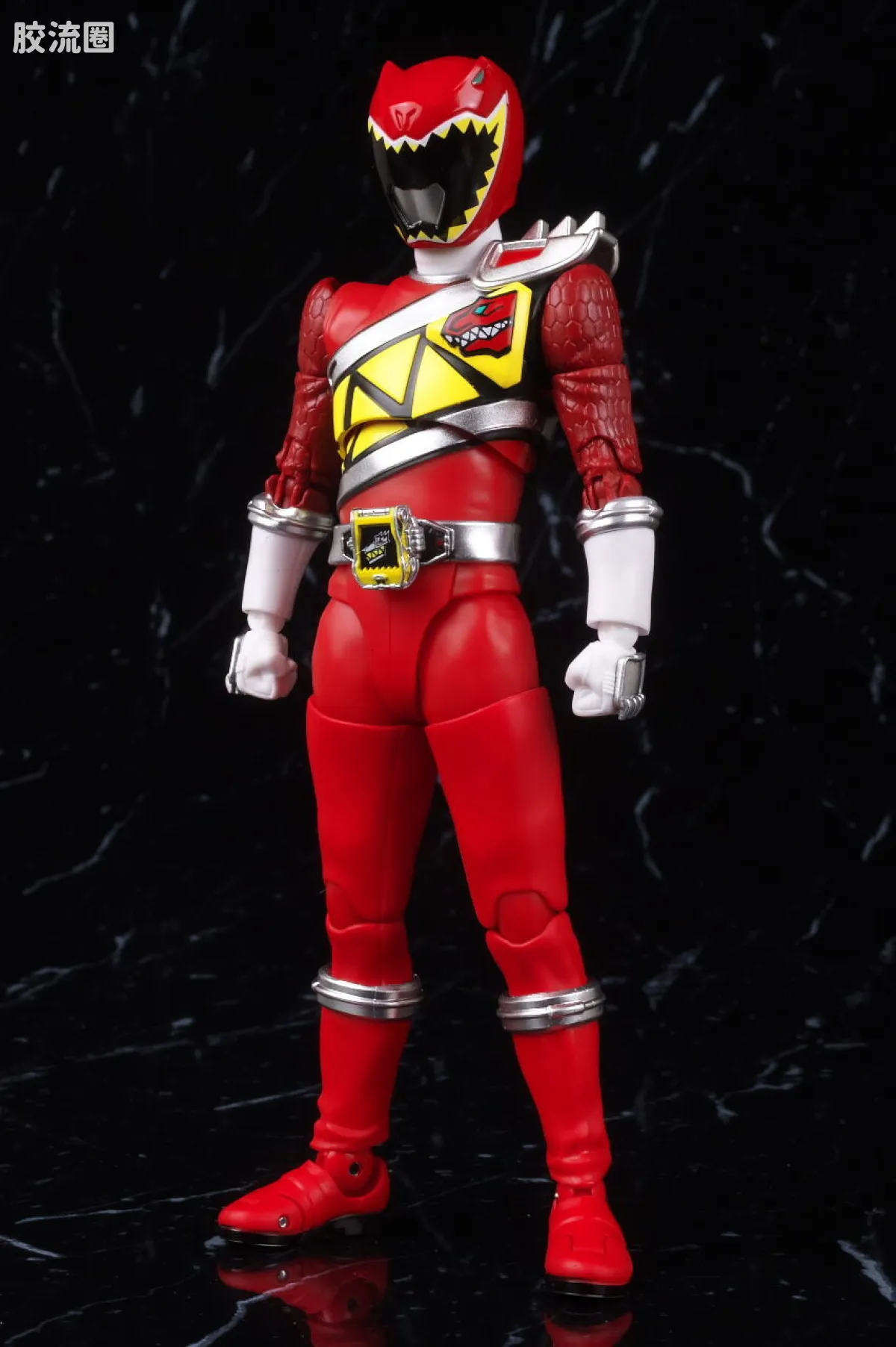 SHF 真骨雕 超级战队系列 兽电战队 强龙红 - 图片