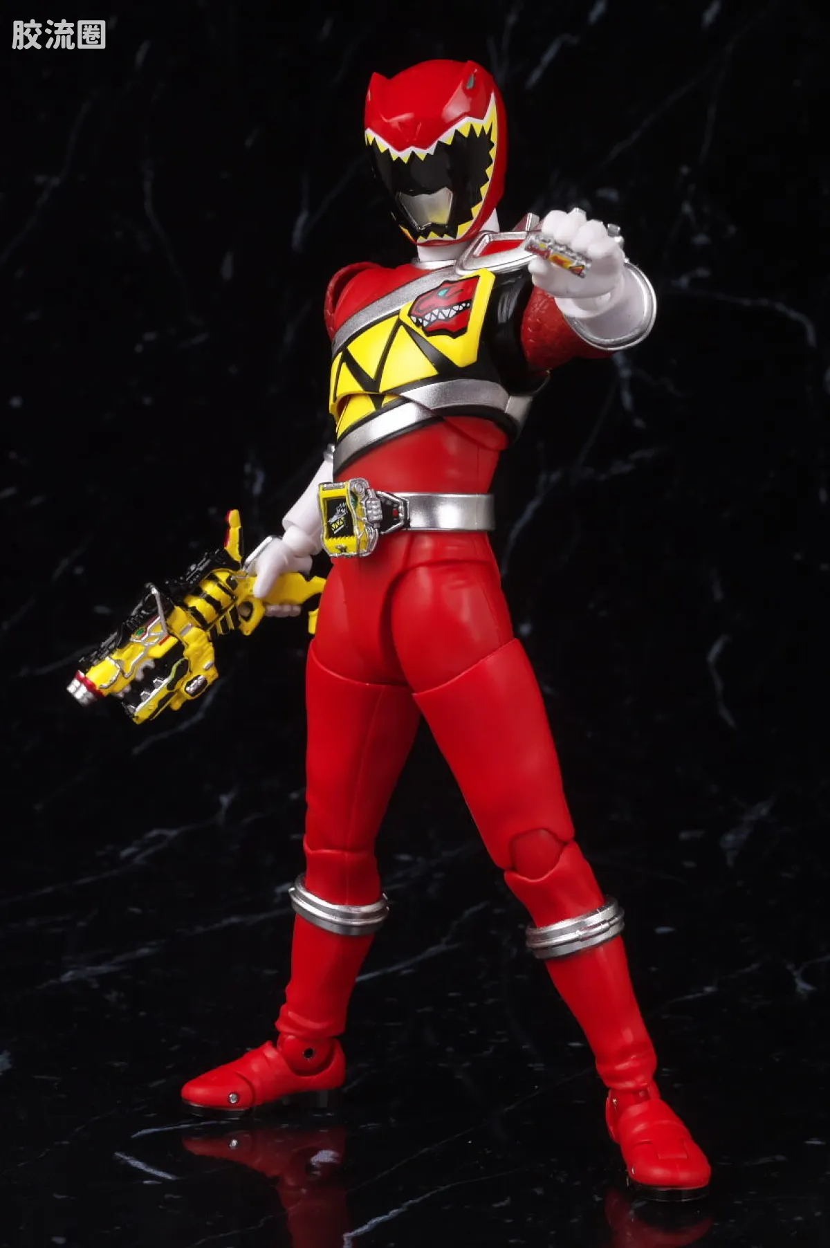 SHF 真骨雕 超级战队系列 兽电战队 强龙红 - 图片